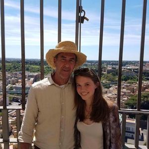 Meet your Posher, Eliza